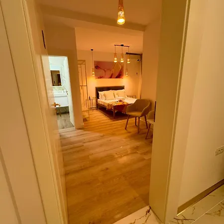 Nian Boutique 3* 康斯坦察