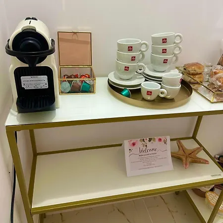 Nian Boutique 康斯坦察